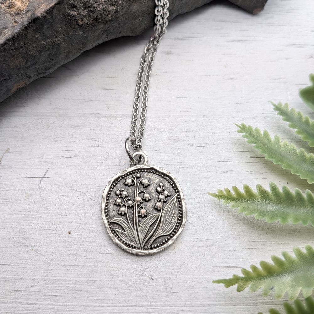 Silver Lily Of The Valley Flower Pendant Necklace - Picture 2 of 6
